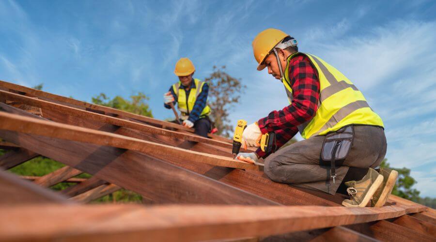 Professional Flat Roofing Installation services in Batesville, MS